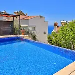 Celik Villa