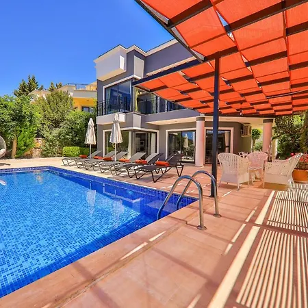 Celik Villa